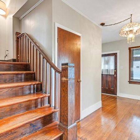 "New Listing" Spacious 3 Bedroom Large Home Close To Downtown, Oakland, & East Liberty! Home Питтсбург Экстерьер фото