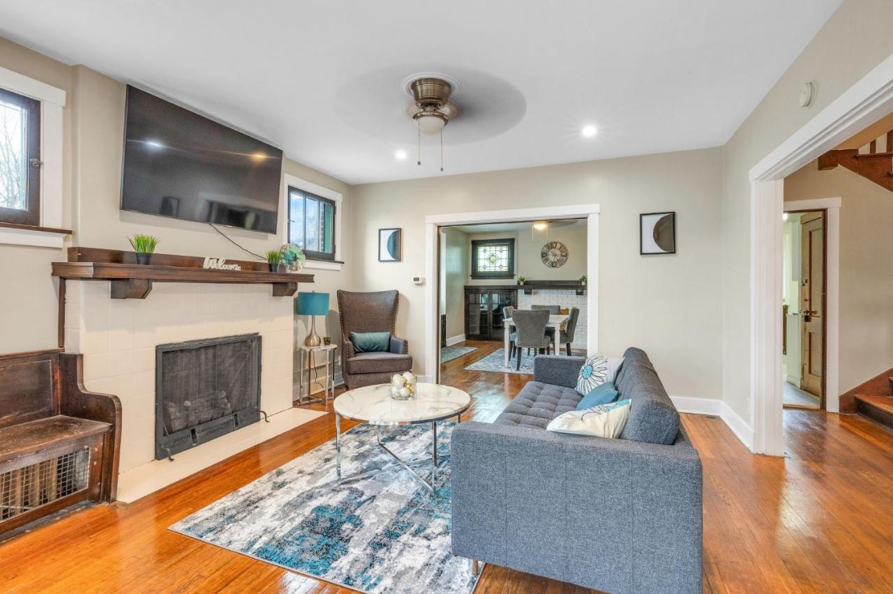 "New Listing" Spacious 3 Bedroom Large Home Close To Downtown, Oakland, & East Liberty! Home Питтсбург Экстерьер фото