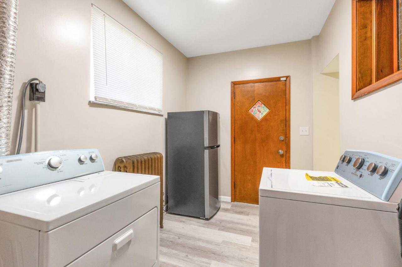 "New Listing" Spacious 3 Bedroom Large Home Close To Downtown, Oakland, & East Liberty! Home Питтсбург Экстерьер фото